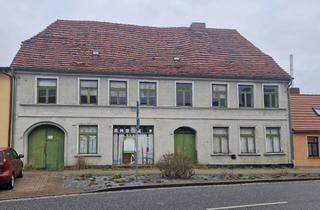 Haus kaufen in Rostocker Straße 34, 18195 Tessin, Sanierungsbedürftiges MFH mit 3 WE, 763 m² Grundstücksfläche, 220m² Wohnfläche und Denkmal AfA
