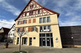 Gewerbeimmobilie kaufen in 72555 Metzingen, Ansprechendes Ladenlokal in charmantem Fachwerkhaus