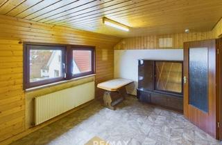 Wohnung kaufen in 71384 Weinstadt, 3-Zimmer Dachgeschosswohnung im Herzen von Weinstadt, Endersbach