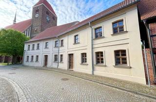 Mehrfamilienhaus kaufen in 39615 Werben, Teilsaniertes Mehrfamilienhaus in der historischen Innenstadt von Werben (Elbe)