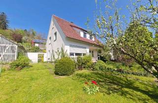 Haus kaufen in 72581 Dettingen an der Erms, Charmantes Wohnhaus mit herrlichem Grundstück und Panoramablick in Dettingen/Erms!