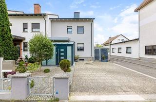 Einfamilienhaus kaufen in 68519 Viernheim, Exklusives Einfamilienhaus mit modernem Komfort und separatem Eingang im Untergeschoss