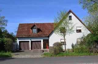 Einfamilienhaus kaufen in 97525 Schwebheim, Schwebheim - Einfamilienhaus mit Doppelgarage und eingewachsen Garten