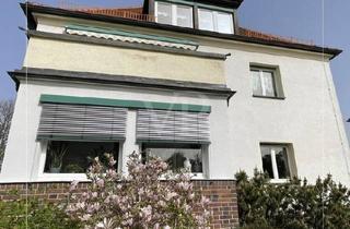 Mehrfamilienhaus kaufen in 01640 Coswig, Coswig - Mehrfamilienhaus mit 3 Einheiten und einem Baugrundstück in 2. Reihe
