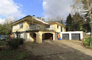 Villa kaufen in 53639 Königswinter, Königswinter - Privat und trotzdem zentral - einzigartiges Botschaftsanwesen auf großem Grundstück in Thomasberg