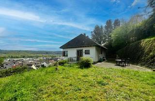 Einfamilienhaus kaufen in 53424 Remagen, Remagen - Leerstehendes Einfamilienhaus mit gepflegtem Garten und herrlichem Weitblick in Remagen-Oberwinter