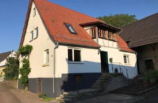 Haus kaufen in 74889 Sinsheim, Sinsheim - Fachwerkhaus mit ausbaufähiger Scheune und großem Grundstück
