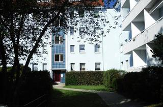 Wohnung kaufen in 13587 Berlin, Berlin - Freie Eigentumswohnung 66 qm, hochparterre, Bj.1961, Stellplatz