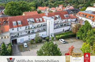 Haus kaufen in 04442 Zwenkau, Zwenkau - Faktor 16,8 am See! Aufgeteiltes Wohn- und Geschäftshaus mit 33 Stellplätzen