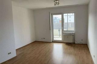 Wohnung kaufen in Zaystr. 65, 76437 Rastatt, 2-Zi.-Wohnung mit Balkon und Einbauküche in teilsaniertem Mehrfamilienhaus