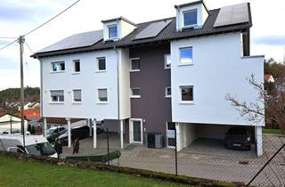 Wohnung mieten in Lindenweg, 78078 Niedereschach, Attraktive 3-Zimmer-Maisonette-Wohnung mit Terasse und Einbauküche