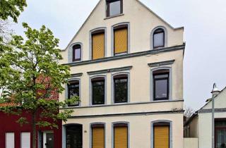 Haus kaufen in Jacobistraße 45a, 27576 Lehe, Charmantes Wohnhaus, 3 Wohnungen möglich, mit Nebengebäude und sonnigem, ruhigem Grundstück