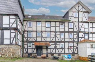 Haus kaufen in 34298 Helsa, Gute Kapitalanlage bei Kassel: Vermietetes, gepflegtes MFH mit 6 WE