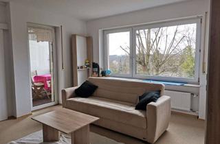 Anlageobjekt in Am Sonnfeld 10, 97076 Lengfeld, Geschmackvolle, renovierte 1,5-Zimmer-Wohnung mit Balkon und EBK in Würzburg zur Kapitalanlage