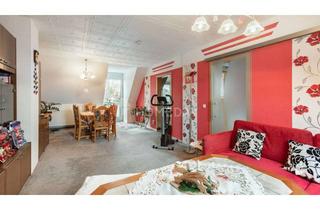 Wohnung kaufen in 04668 Mutzschen, Sonnige Dachgeschossperle: Geräumige 3-Zimmer-Wohnung mit Südbalkon