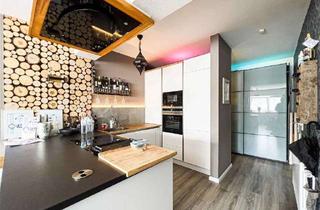Wohnung kaufen in 40233 Flingern Süd, Modern umgebaute Wohnung mit offener Küche und optionaler Gartenfläche