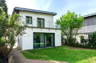 Haus kaufen in 51427 Bergisch Gladbach, REFRATH * A+ Energieeffiziente Wohnidylle im Grünen mit Nebengebäude * Wärmepumpe