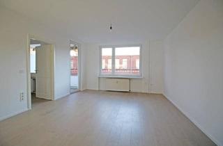 Wohnung kaufen in 12169 Berlin, Berlin - Top-Angebot! Hochwertig sanierte 3-Zimmer Wohnung nahe Stadtpark mit toller Sonnenterrasse