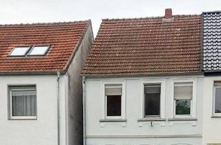 Doppelhaushälfte kaufen in 59557 Lippstadt, Lippstadt - Lippstadt- Doppelhaushälfte mit Anbau, Garten und Garage- in zentraler, aber ruhiger Stadtlage