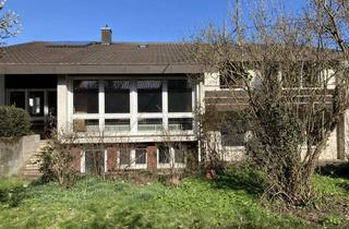 Einfamilienhaus kaufen in Obere-Badsstr. 10, 71679 Asperg, Großes freistehendes Einfamilienhaus mit ELW, großer Terrasse u Garten