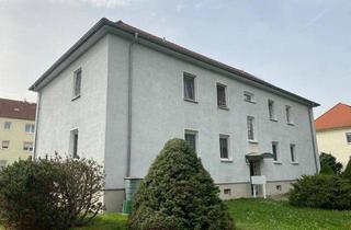 Wohnung mieten in Hartmannsdorfer Str. 11, 04552 Borna, 4 Zimmerwohnung in schöner Wohnlage / Einbauküche