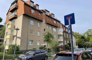 Wohnung kaufen in Orleansstraße, 12167 Steglitz (Steglitz), 2-Zimmer-Dachgeschoss-Wohnung mit Dachterrasse, Dachboden und Einbauküche in Berlin Steglitz