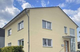 Haus kaufen in 53721 Siegburg, Verkauf eines freistehenden, vermieteten 2-Familienhauses in einer ruhigen Wohnsiedlung in Siegburg
