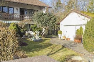 Haus kaufen in 86949 Windach, Wohnen mit Grün: Renovierungsbedürftige DHH mit Garten in Waldrandlage