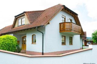 Einfamilienhaus kaufen in 63868 Großwallstadt, Grosswallstadt - Einfamilienhaus, prima Lage, gepflegt und hochwertig