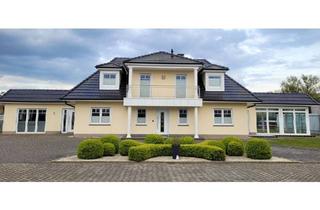 Einfamilienhaus kaufen in 49835 Wietmarschen, Wietmarschen - Großzügiges Wohnhaus mit Büro und Lagerhalle