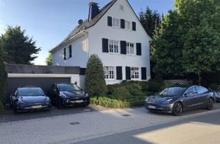 Villa kaufen in 33175 Bad Lippspringe, Bad Lippspringe - Familientraum: Stilvolles Anwesen in begehrter Lage