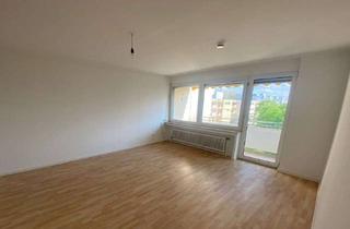 Wohnung kaufen in Plievierpark 18, 81737 Perlach, Charmante 3-Zimmer-Wohnung mit Dachterrasse in München/Perlach