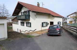 Einfamilienhaus kaufen in 94086 Bad Griesbach im Rottal, Einfamilienhaus mit Schwimmbad in absolut ruhiger Südwestlage Nähe Bad Griesbach im Rottal
