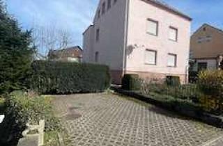 Haus kaufen in Uferweg 12, 09353 Oberlungwitz, Mehrgenerationshaus mit Garage und großem Grundstück in Oberlungwitz zu verkaufen!