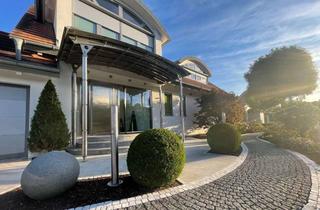 Villa kaufen in 72202 Nagold, Ruhig gelegene Villa mit Albblick. Innenpool und großer Garten. - Provisionsfrei