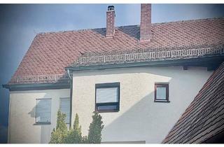 Einfamilienhaus kaufen in 91227 Leinburg, Leinburg - Freistehendes Ein- bis 2-Familienhaus, nach RenovierungModernisierung bezugsbereit, mit großer trockener Scheune und gepflasterten Innenhof