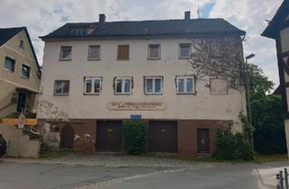 Mehrfamilienhaus kaufen in 91489 Wilhelmsdorf, Wilhelmsdorf - Mehrfamilienhaus für Kernsanierung
