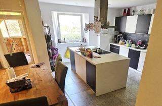 Wohnung kaufen in 79650 Schopfheim, Schopfheim - GROSSE EG-WOHNUNG MIT SEPARATEM BAULAND