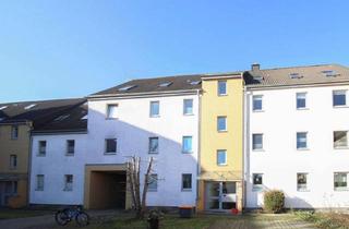 Wohnung kaufen in 39116 Ottersleben, Greifen Sie zu! Gepflegte 2-Zi.-ETW mit großem Balkon und Freistellplatz in Ottersleben