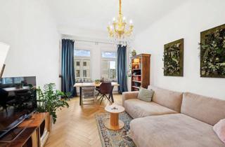 Wohnung kaufen in 51065 Mülheim, Elegante Altbauwohnung mit modernem Flair