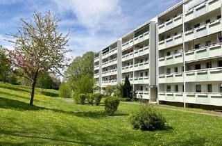 Wohnung mieten in Hans-Otto-Weg 23, 01219 Leubnitz-Neuostra, NEU | frisch renovierte 3-Zi.-Whg. mit Süd-Balkon in ruhiger Seitenstraße