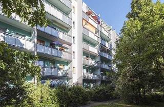 Wohnung mieten in Boxberger Str., 01239 Prohlis-Süd, Familienfreundliche 3-Zimmerwohnung mit Balkon und Aufzug!