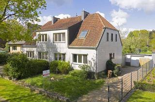 Doppelhaushälfte kaufen in 47533 Kleve, Ideal für Handwerker - Renovierungsbedürftige Doppelhaushälfte mit viel Potential