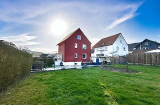 Haus kaufen in 35460 Staufenberg, Schönes EFH mit großem Grundstück und Entwicklungspotenzial