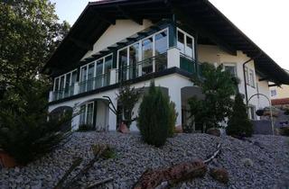 Villa kaufen in 94086 Bad Griesbach, Villa in der Kur und Golfstadt Bad Griesbach Weitblick auf Wohnrechtbasis für 500 000€zu verkaufen