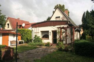 Haus kaufen in 06116 Reideburg, Gemütliches Siedlungshaus in Halle-Reideburg