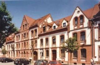 Wohnung mieten in Römerstraße, 08056 Zwickau, Gut-geschnittene 3-Raum-Wohnung in Zentrumsnähe-Möbel und EBK abkkaufbar