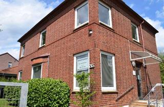 Büro zu mieten in Preetzer Straße 265, 24147 Elmschenhagen, Gepflegte Bürofläche im EG einer attraktiven Rotsteinvilla in gut erreichbarer Lage nahe B 76