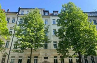 Wohnung kaufen in 04157 Gohlis-Mitte, 2 Zimmer mit Altbau-Charme und Balkon in Gohlis
