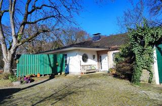 Einfamilienhaus kaufen in 51375 Schlebusch, Idyllisch gelegenes Einfamilienhaus mit grossem Naturgrundstück in Leverkusen Schlebusch